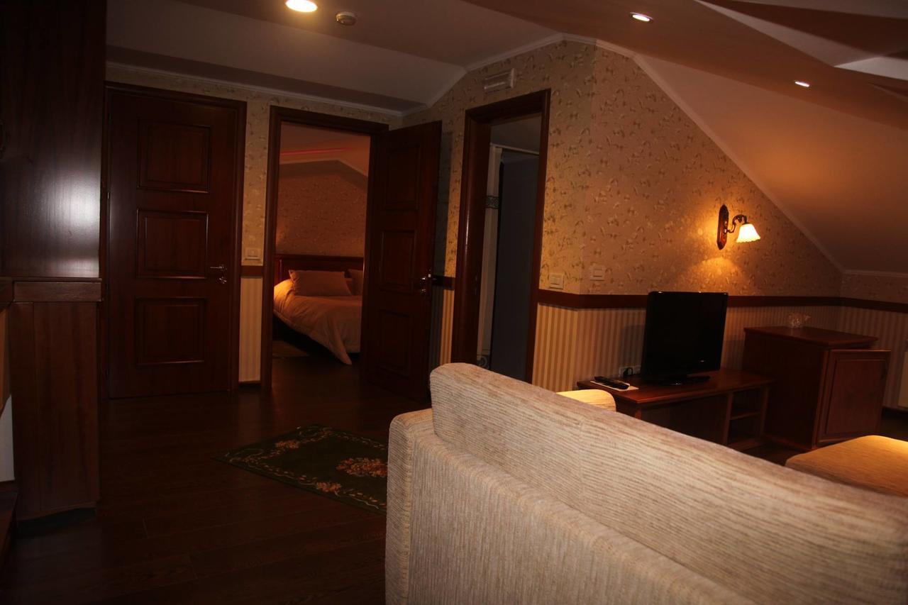Vila Sigal Pogradec Ngoại thất bức ảnh
